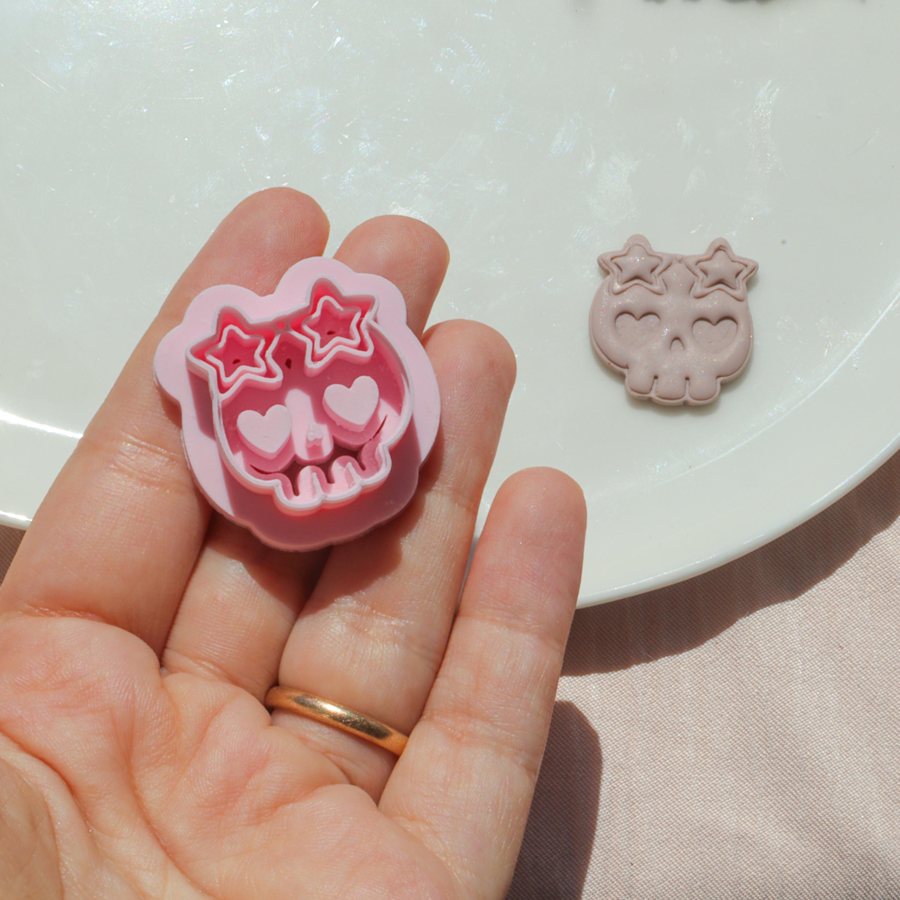 Kawaii Skull Polymer Clay Halloween Cutter