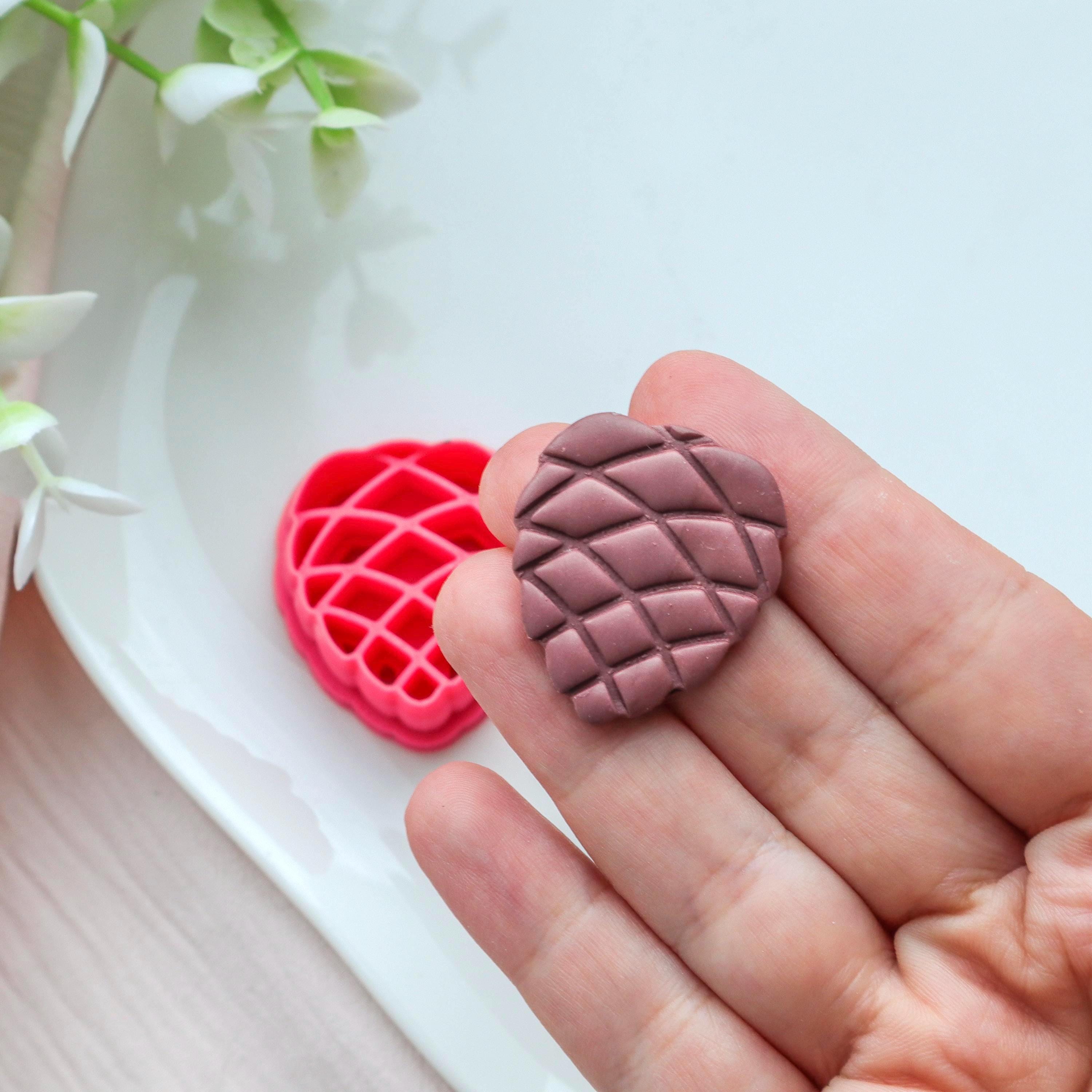 Christmas Pine Cone Polymer Clay Cutter
