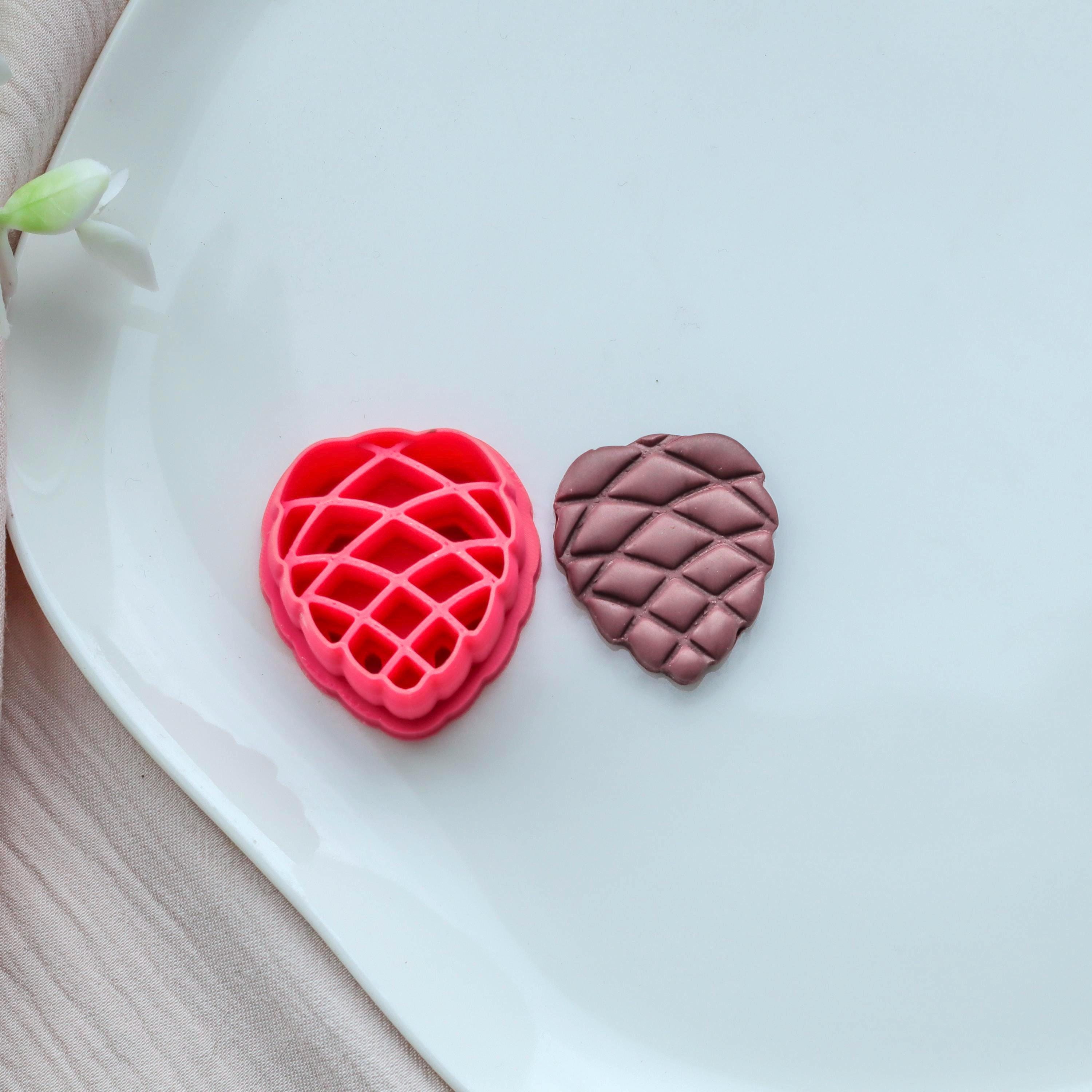 Christmas Pine Cone Polymer Clay Cutter